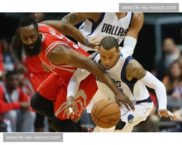 德州电锯惊魂还是华丽乐章？火箭vs小牛：那抹燃烧二十年的红色与蓝色的宿命对决